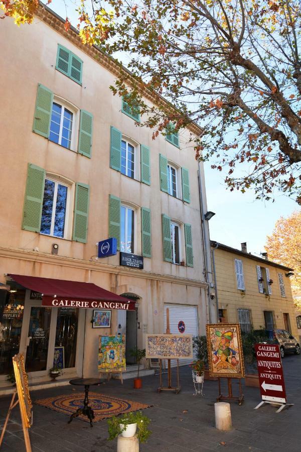 Hanna-Logis Antibes Buitenkant foto